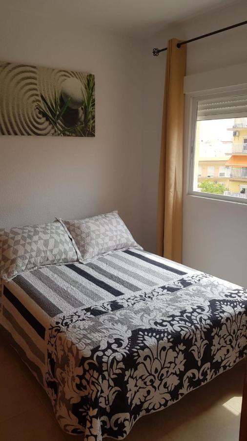 Apartamento En Paseo Maritimo Almeria Ngoại thất bức ảnh