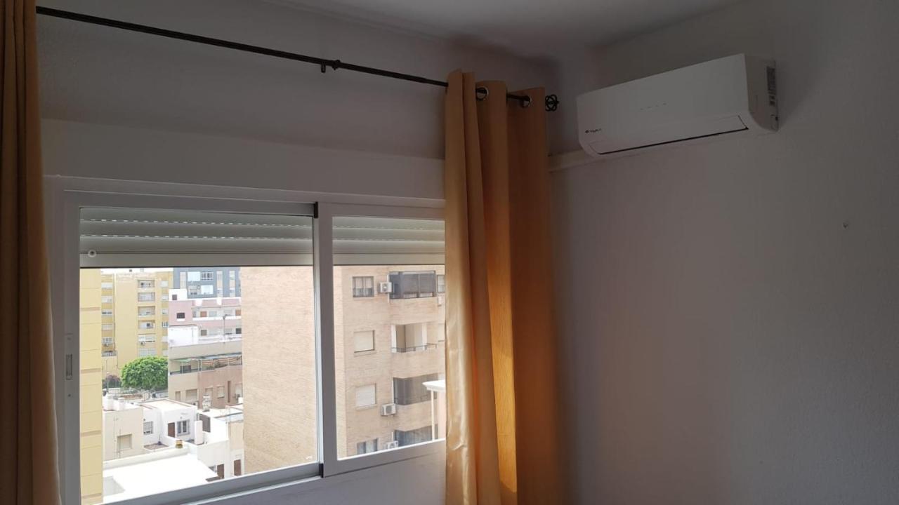 Apartamento En Paseo Maritimo Almeria Ngoại thất bức ảnh